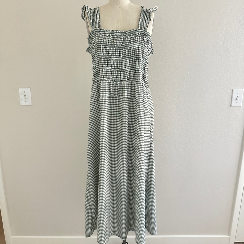 Old Navy Gingham Smocked Midi Dress Large Green White Ruffle Cottagecore